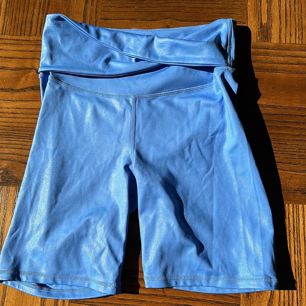 SAGE WORKOUT SET - Picture 2 of 7